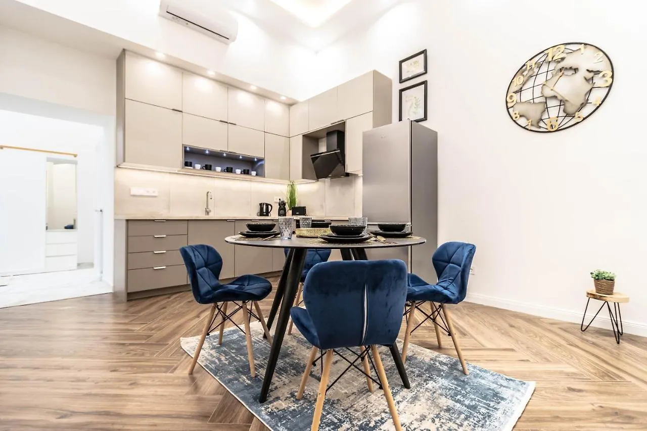Assea Elegant Apartment With 2 Bedroom In Downtown Budapest